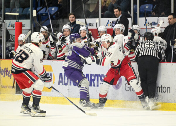 Brooks Clinch Interior East Division With Dominant 6-2 Win Over Salmon Arm
